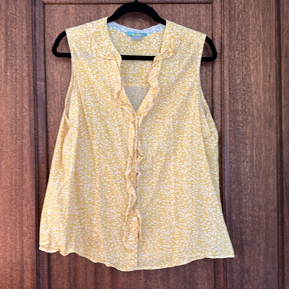 Most cheerful yellow top!